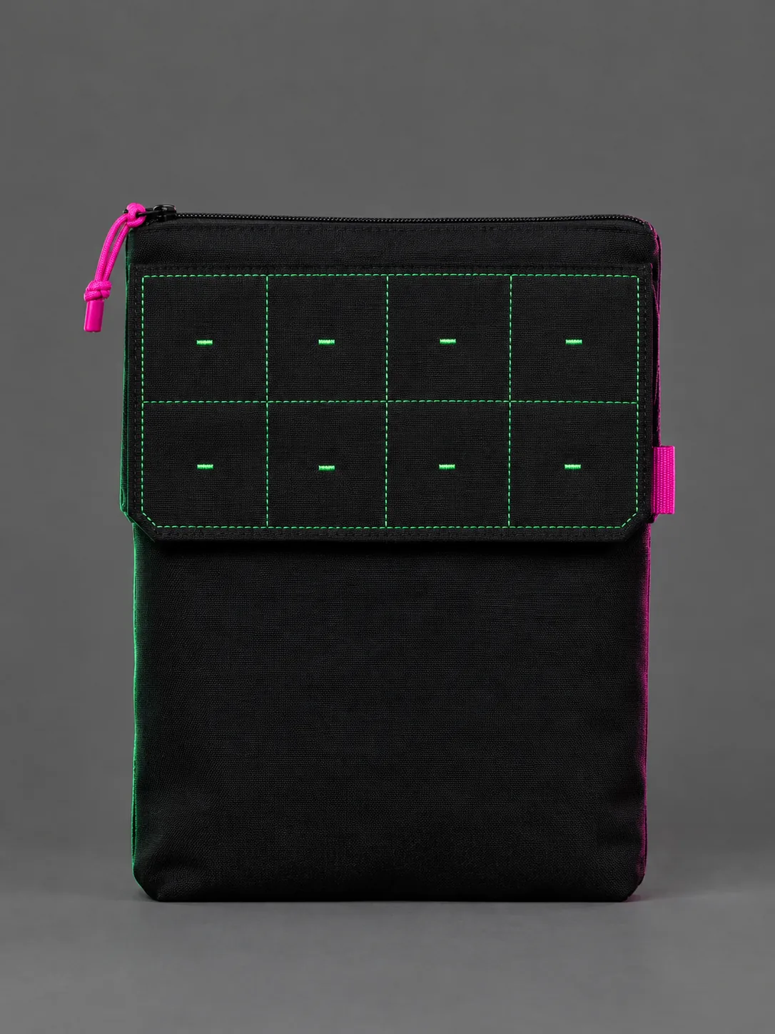 Grid Pin Pouch, front view
